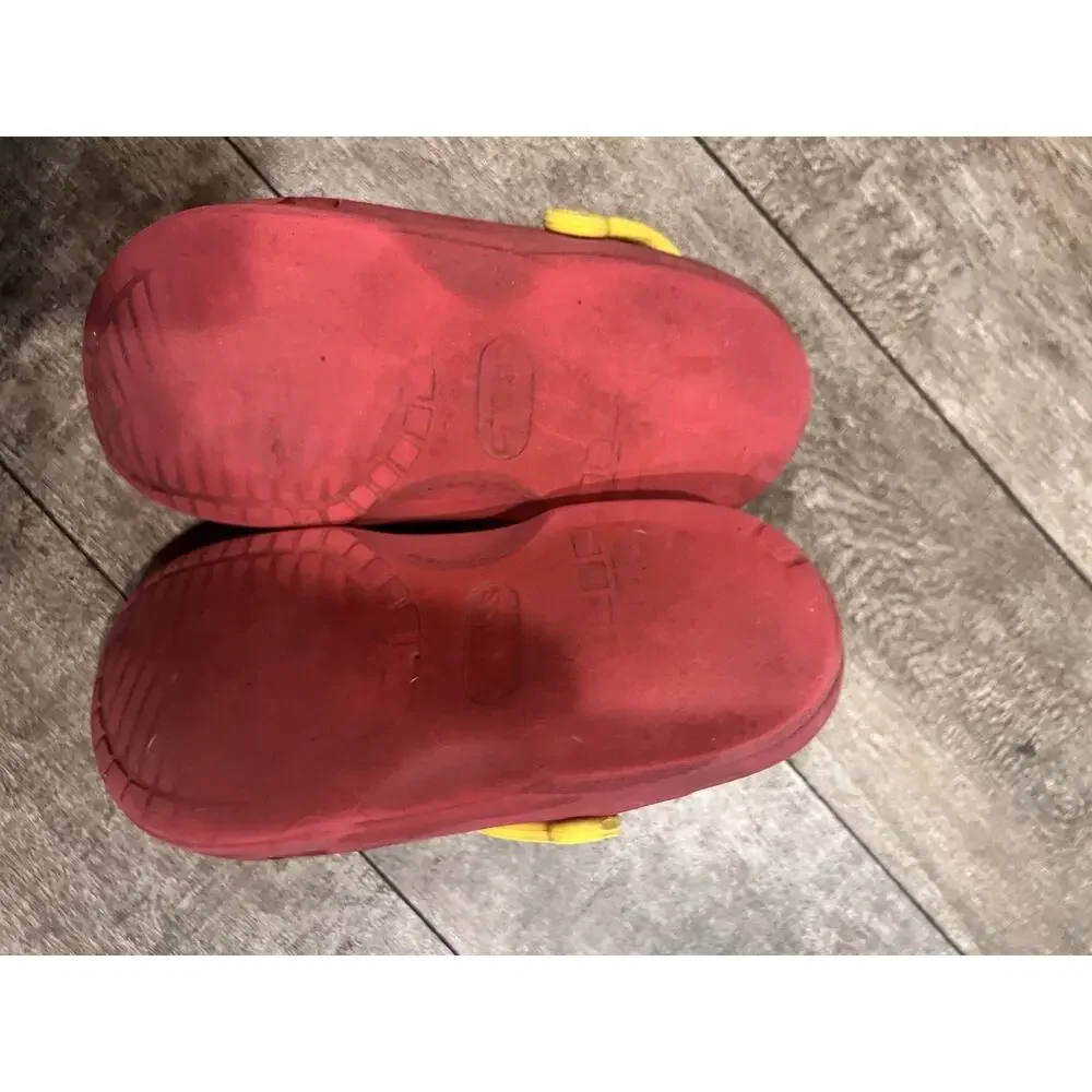 Crocs Classic Shoe Size 10.5 Red - Picture 12 of 13